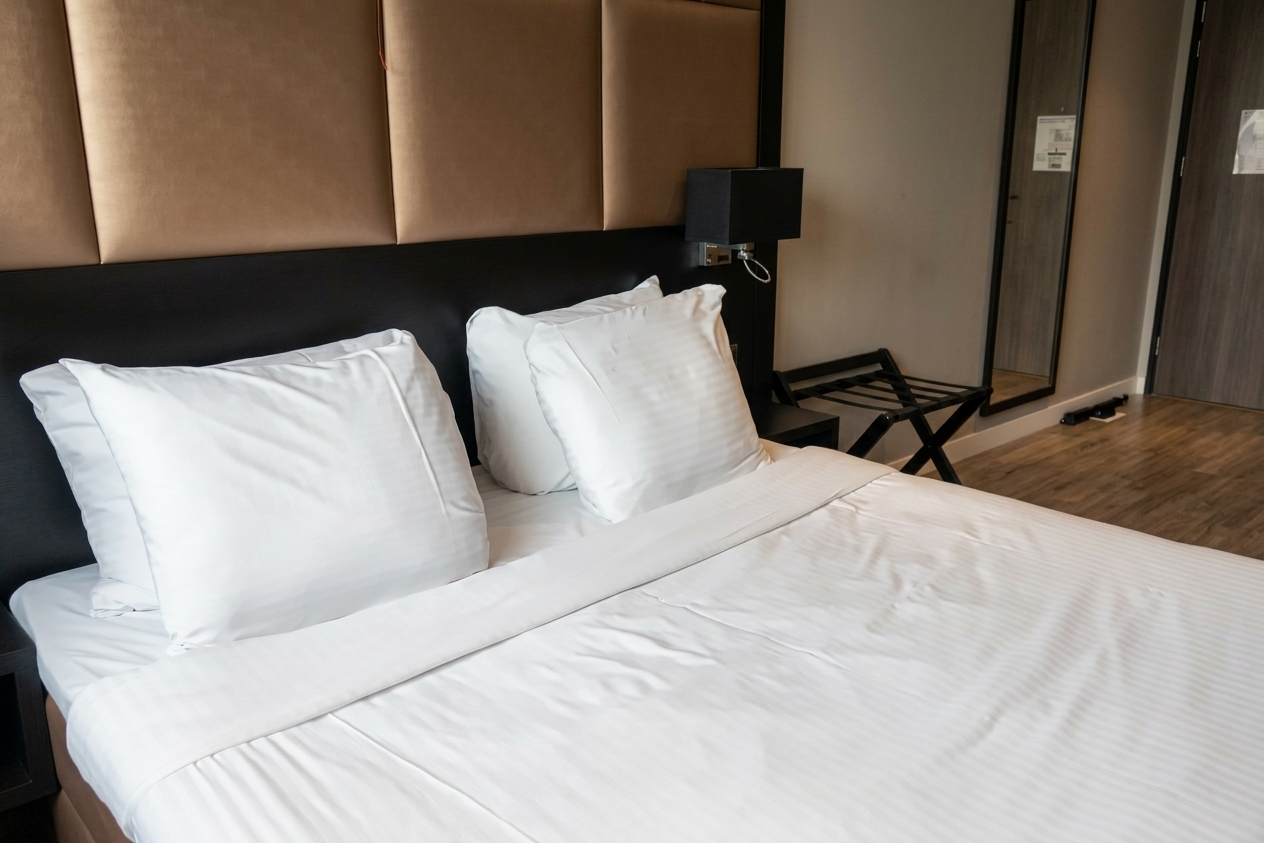 MIVA kamer (double) — Riva Hotel Den Haag