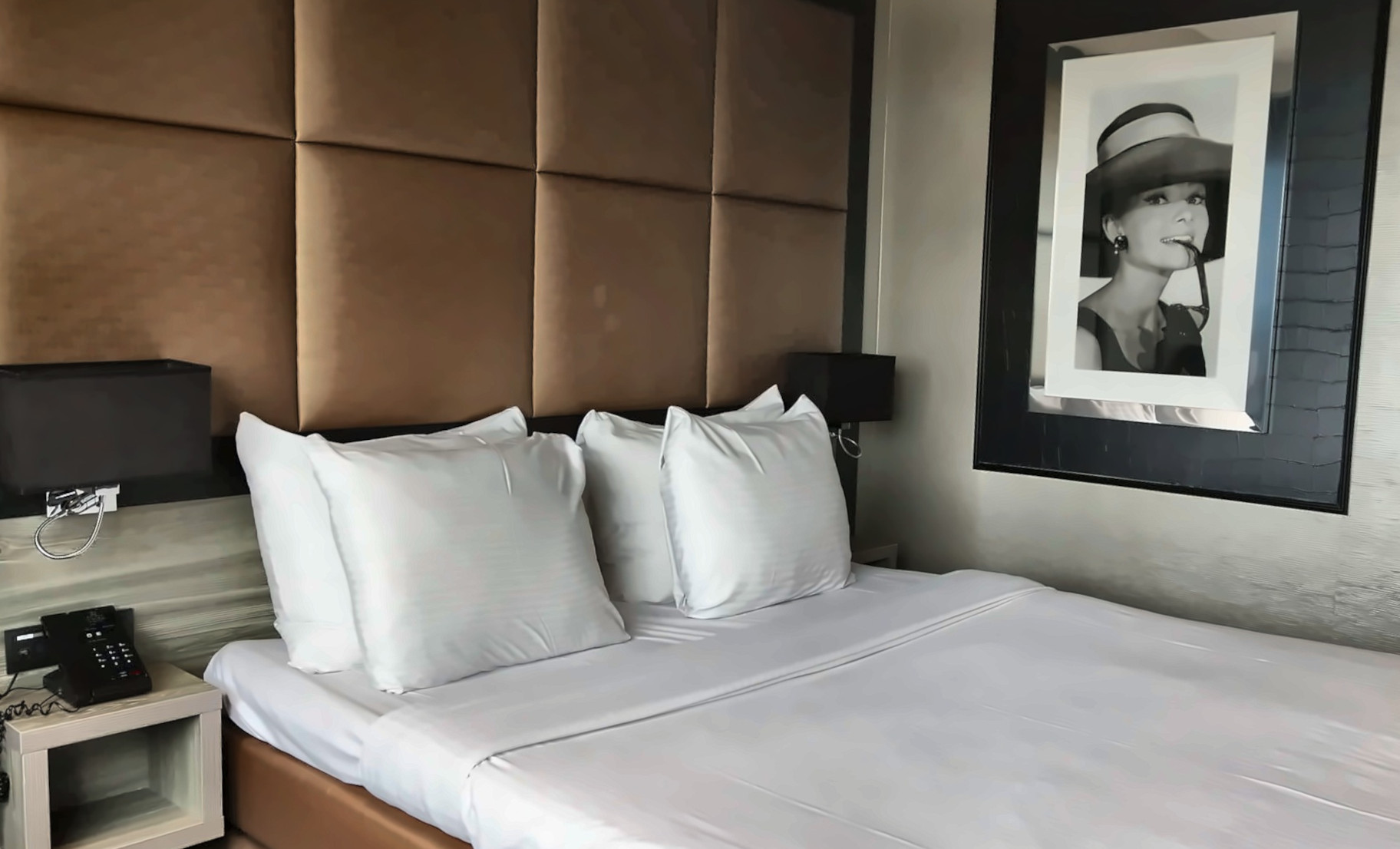 Deluxe Suite — #901 — Foto 2